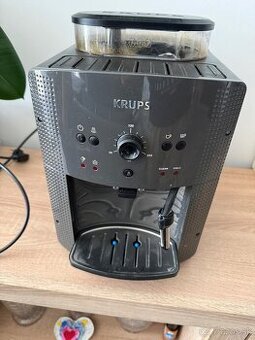 Kavovar KRUPS essential