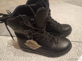 Vojenské topánky,Kanady, Prabos,AČR