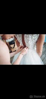 Svadobné šaty