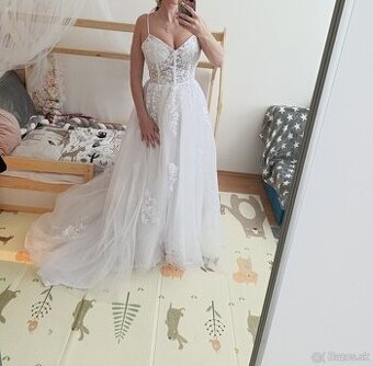 Krasne nové nenosené svadobné biele šaty na ramienka, 36