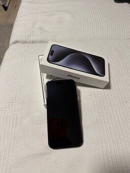 Predám iPhone 15 Pro 256 GB – Modrý Titan