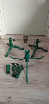 Retro liatinové stojany pre vianočný stromček - 1