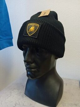 Nová zimná čiapka Lamborghini