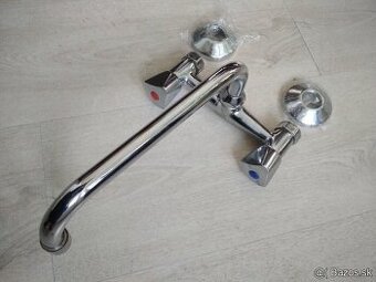 Kuchynska bateria na stenu