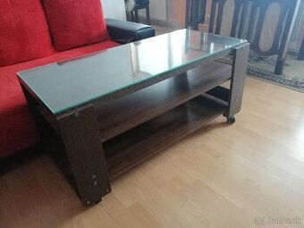 Konferenčný stolík