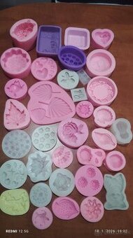 Silikónové formy na mydielka a sviečky