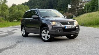 Suzuki Grand Vitara 2.4i, benzin + LPG