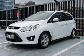 Ford Grand C-Max 2.0 TDCi TITANIUM (7-míst)