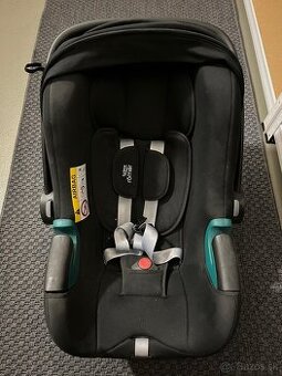 Vajíčko Britax Römer Baby-Safe 3 i-Sense so základňou