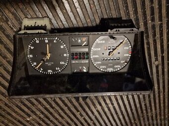 Prístrojová doska golf II