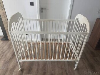 Predam detsku drevenu postielku