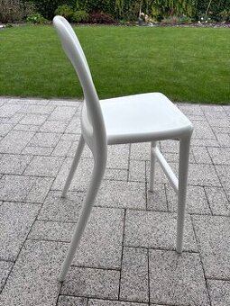 stolicka Ikea Urban