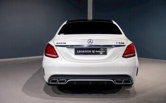 Originál krídlo c63 amg w205