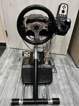 LOGITECH G25 Racing wheel
