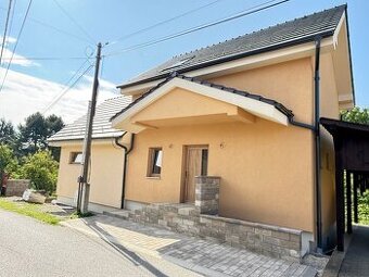 JANOVÍK NOVOSTAVBA 3 IZBOVÝ RD, TERASA, PIVNICA