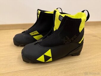 Predám detské bežkárske topánky Fischer veľ. 35