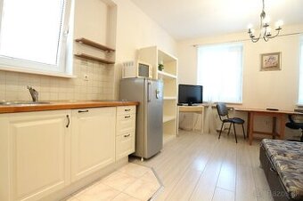 PREDAJ ÚTULNEJ GARSONKY VO VYHLADÁVANEJ LOKALITE / RUŽINOV.