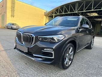 BMW X5 XDrive45e A/T