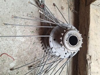 Babetta 207 naboj kolesa