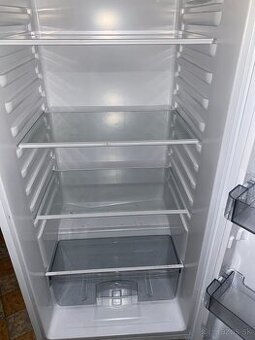 Ladnicka - Gorenje RB4142ANW zanovna