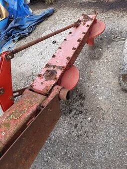 Predám rám kosačky 165 žtr