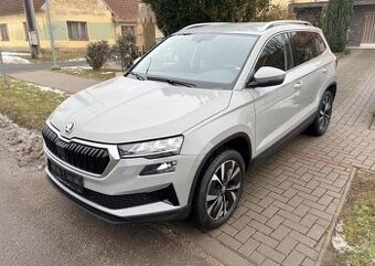 Škoda Karoq nafta automat 110 kw