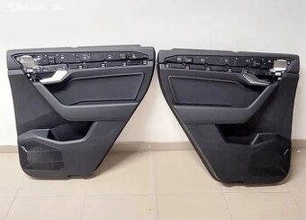 Obložení dveří VW Touareg R-Line 2021 tapecirunky