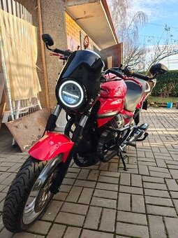 Moto Guzzi Breva 750