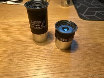 dva okuláre skywatcher 25mn 10mn