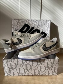Nike x Dior x Jordan obuv