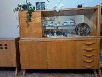 sekretar + stol roztahovaci retro