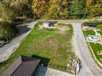 Stavebný pozemok na predaj 717m2, Sigord