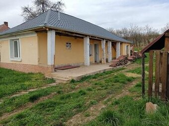 Ponúkame Vám na predaj rodinný dom v obci Szalaszend