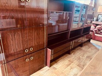 Obyvacia  stena 3.50