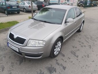 Škoda Superb 2.0 TDI Elegance DPF