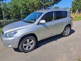 Toyota rav4 III, 100kw r.v. 2006