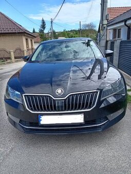 Predám škoda superb
