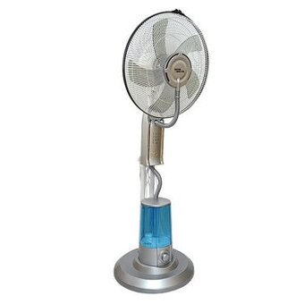 Stojanový ventilátor so zvlhčovačom vzduchu ako vodná para