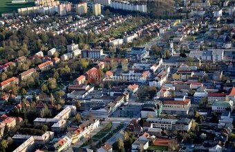 EXKLUZÍVNE: Priestranný 4-izbový byt v obľúbenej lokalite Ľa