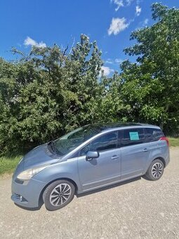 Predám Peugeot 5008 1,6HDI, 80kw, ročník 2011