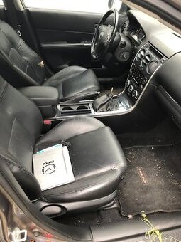 Mazda 6 kozene sedacky