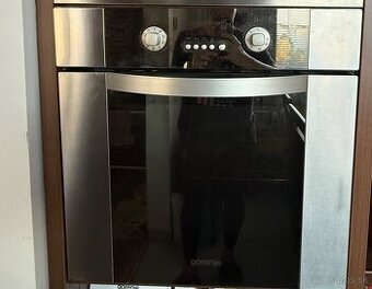 Vstavaná elektrická rúra Gorenje-REZERVOVANÉ