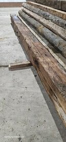 Starý hranol / staré drevo