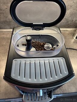 Predám plnoautomatický kávovar Krups