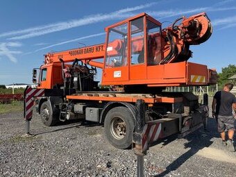 HĽADÁM ŽERIAV – NOSNOSŤ 14 TON A VIAC