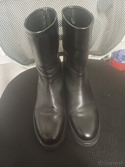 Massimo Dutti Čierne Kožené Čižmy, EUR 38, Veľmi Dobrý Stav - 1