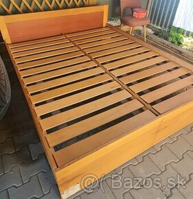 Drevená posteľ manželská 158x195cm - 1