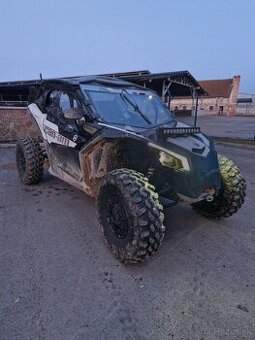 Can am Maverick x3 turbo