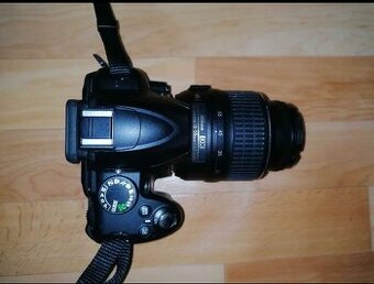 Nikon D3000