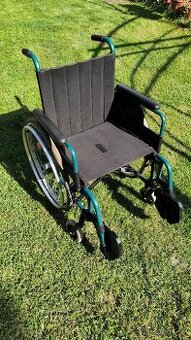 Skladaci invalidny vozik Sopur Classic